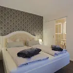호텔 Strandvilla Janine 3*