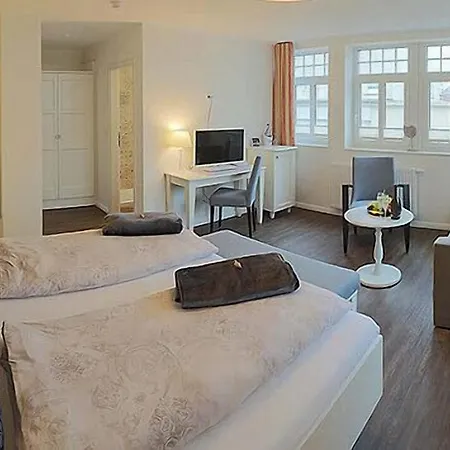 Hotell Strandvilla Janine Borkum