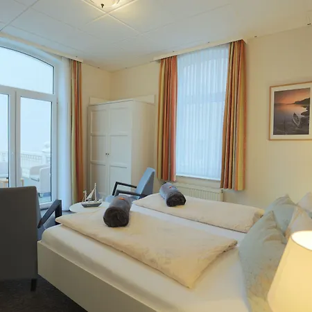 Strandvilla Janine 호텔