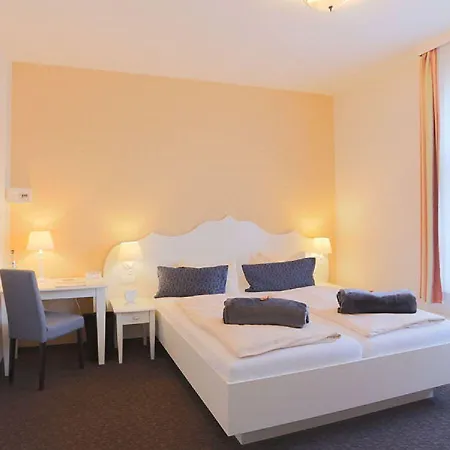 호텔 Strandvilla Janine 3*