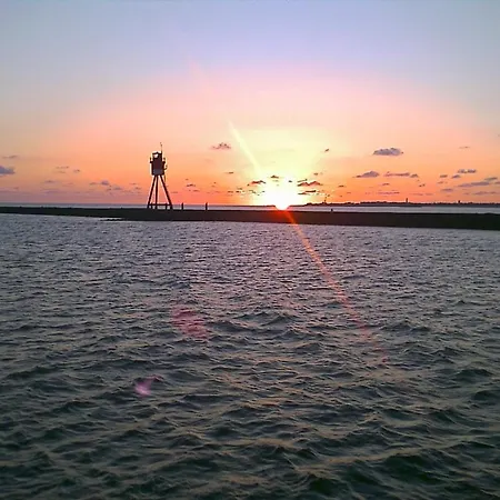 Strandvilla Janine 보르쿰